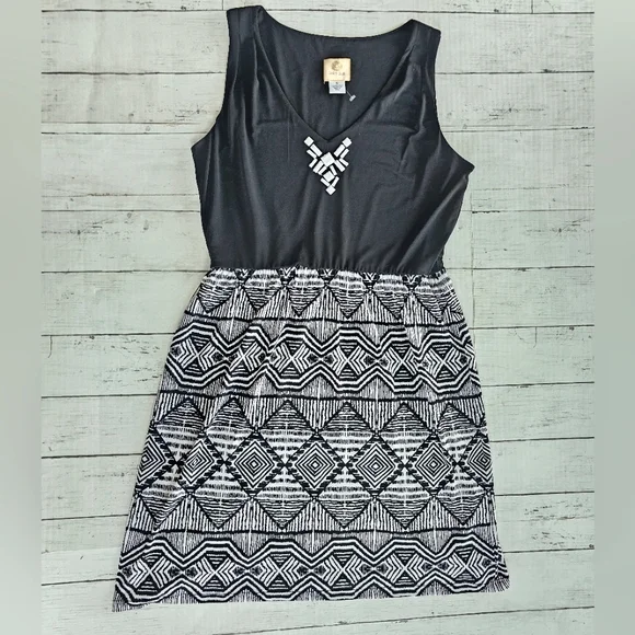 SOLD - Picture 2 of 6